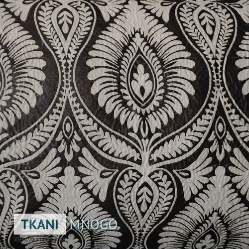 Фото материала 823-1(арт.) - белый вензель. Производитель Китай. Замша - внешний вид.